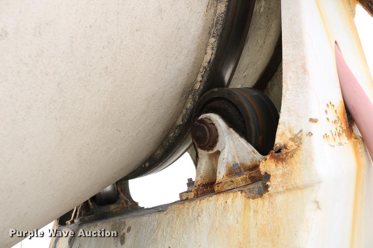 image for item DC7572 1999 Sterling A9500 ready mix truck