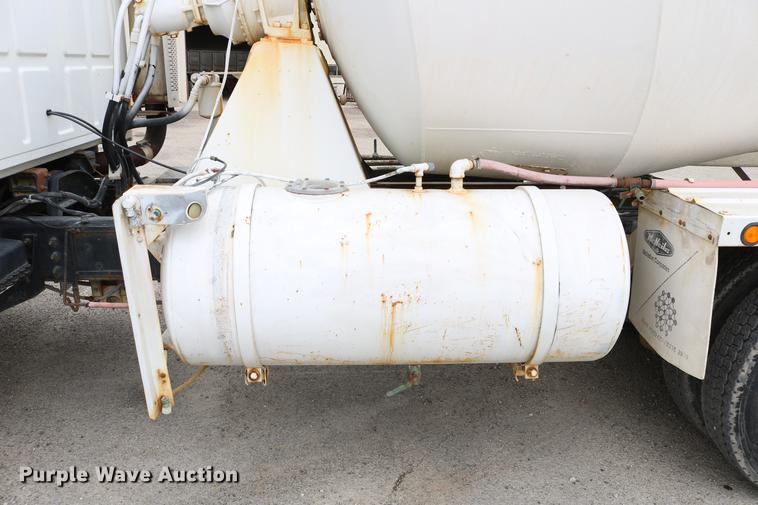 image for item DC7572 1999 Sterling A9500 ready mix truck