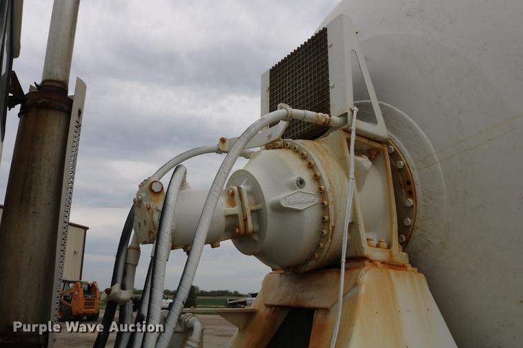 image for item DC7572 1999 Sterling A9500 ready mix truck