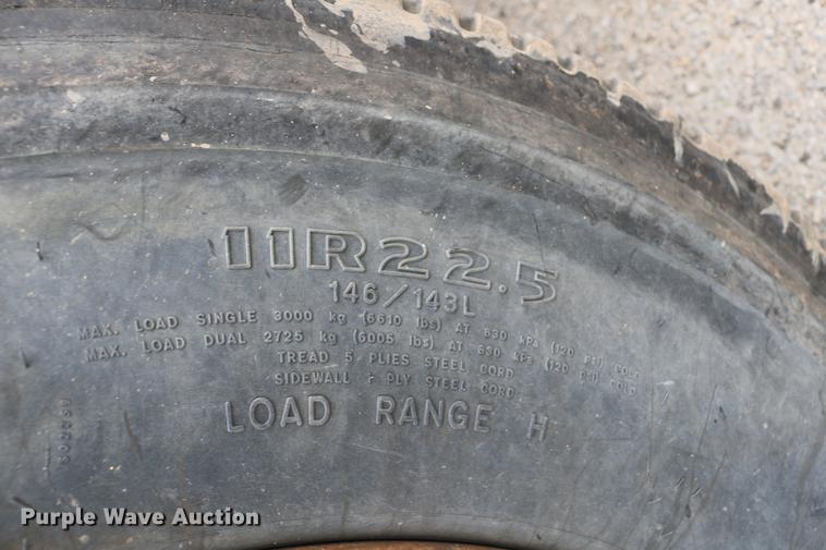 image for item DC7572 1999 Sterling A9500 ready mix truck