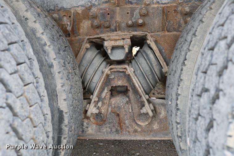 image for item DC7572 1999 Sterling A9500 ready mix truck