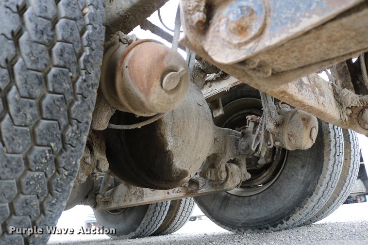 image for item DC7572 1999 Sterling A9500 ready mix truck