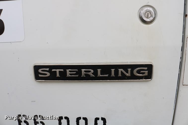 image for item DC7572 1999 Sterling A9500 ready mix truck