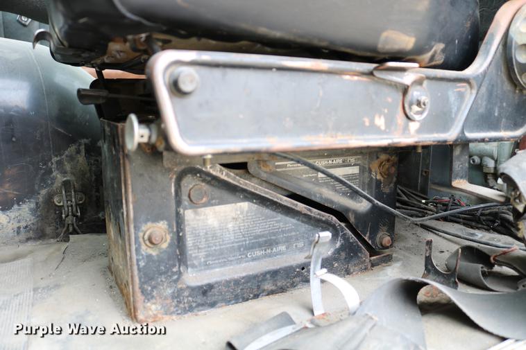 image for item DC7630 1984 White Volvo WCS 42T service truck with crane