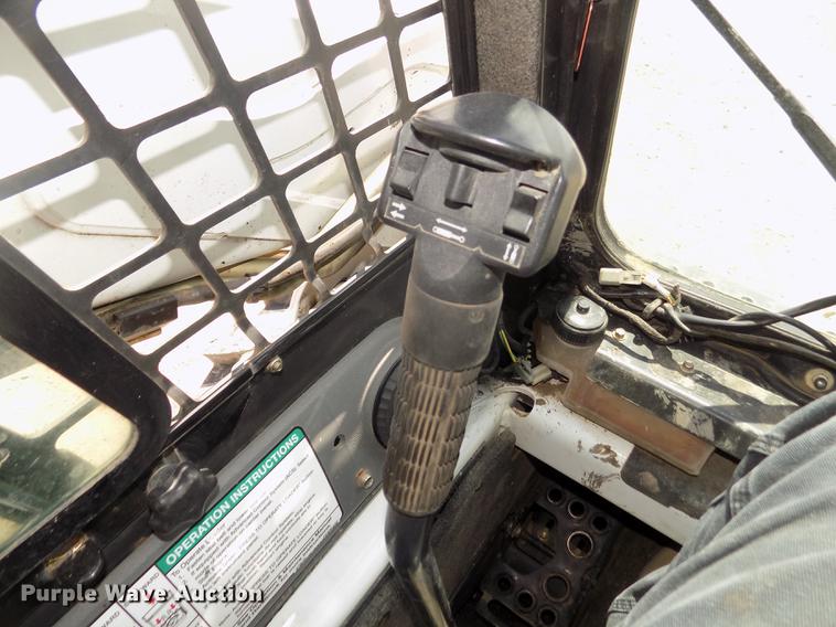 image for item DD2757 2011 Bobcat S185 skid steer