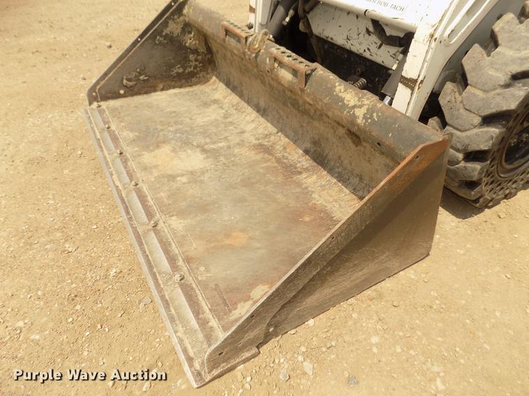 image for item DD2757 2011 Bobcat S185 skid steer