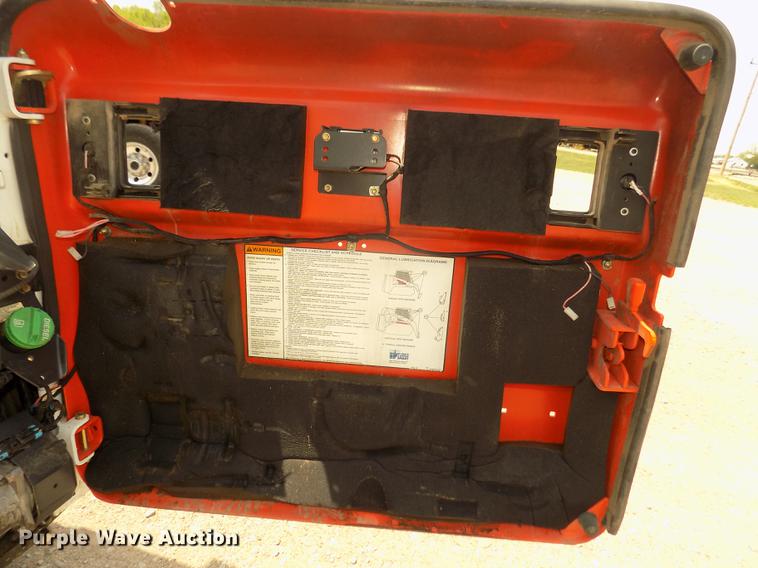 image for item DD2757 2011 Bobcat S185 skid steer