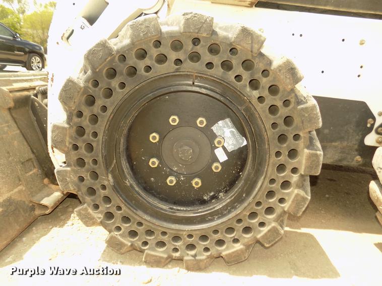 image for item DD2757 2011 Bobcat S185 skid steer