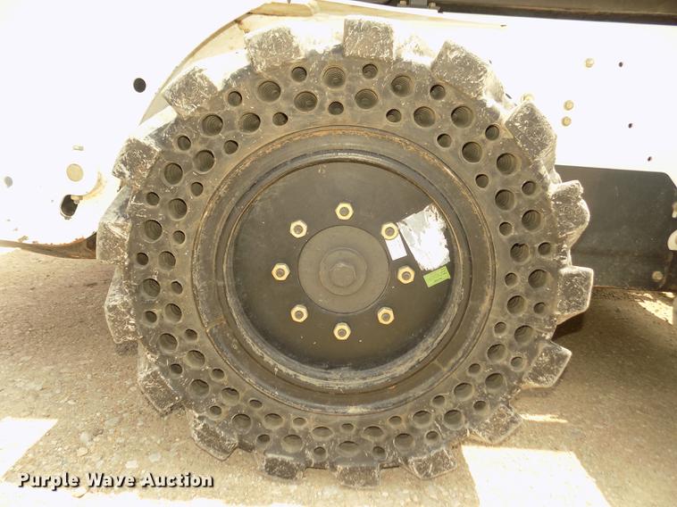 image for item DD2757 2011 Bobcat S185 skid steer