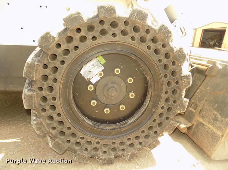 image for item DD2757 2011 Bobcat S185 skid steer