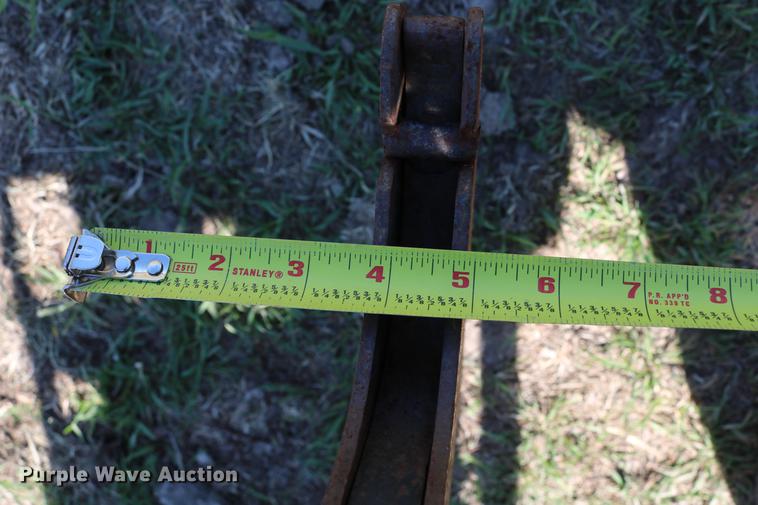 image for item DD4238 1982 Case Maxi-Sneaker vibratory cable plow