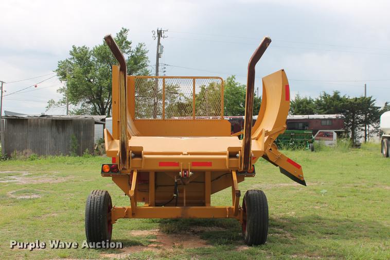 image for item DD4962 2014 Duratech HayBuster 2650 bale processor