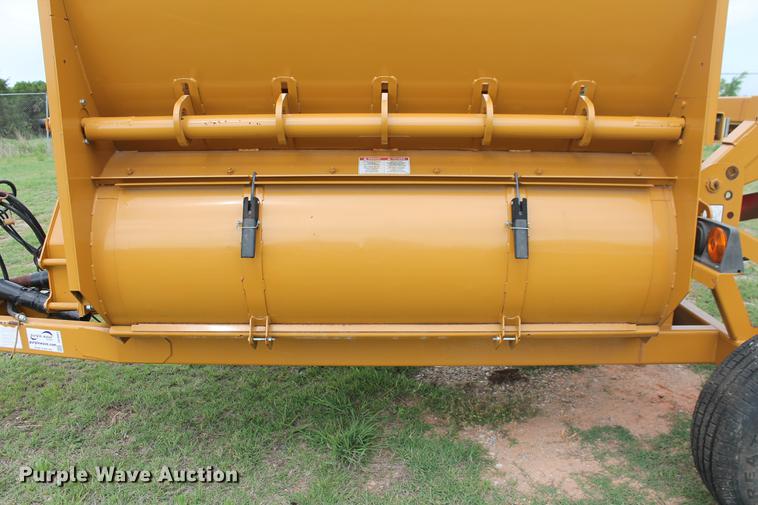 image for item DD4962 2014 Duratech HayBuster 2650 bale processor