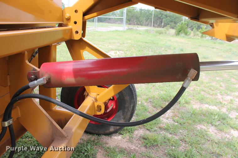 image for item DD4962 2014 Duratech HayBuster 2650 bale processor