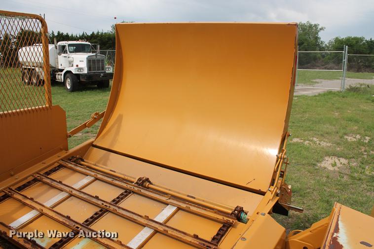 image for item DD4962 2014 Duratech HayBuster 2650 bale processor