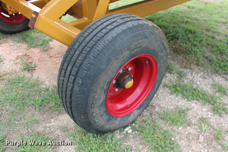 image for item DD4962 2014 Duratech HayBuster 2650 bale processor