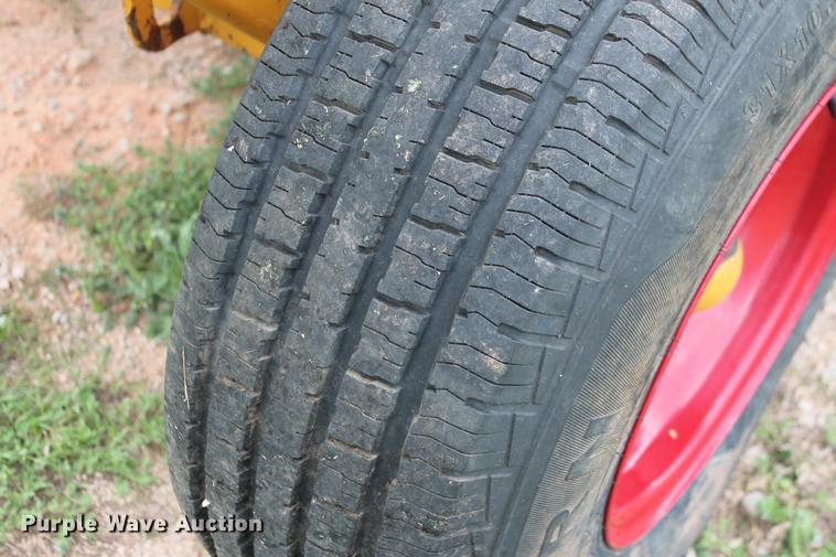 image for item DD4962 2014 Duratech HayBuster 2650 bale processor