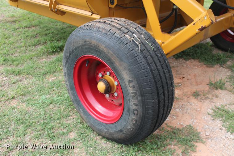 image for item DD4962 2014 Duratech HayBuster 2650 bale processor