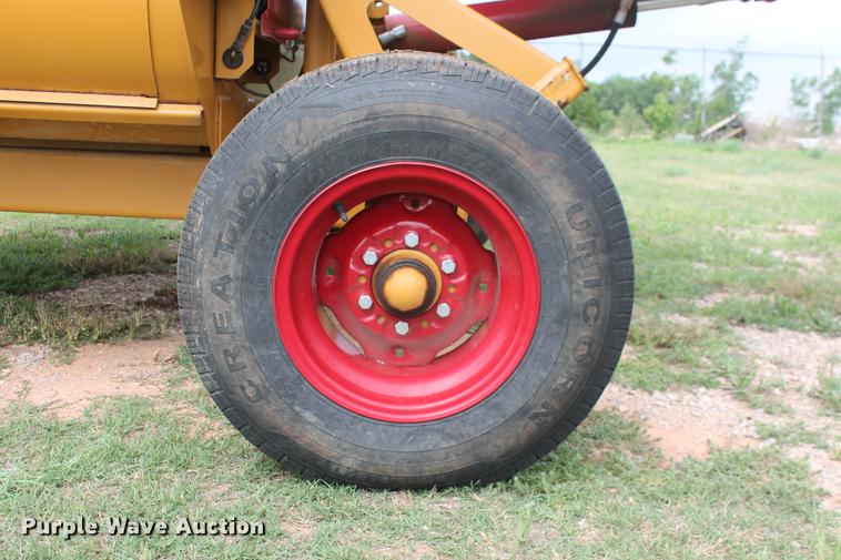 image for item DD4962 2014 Duratech HayBuster 2650 bale processor