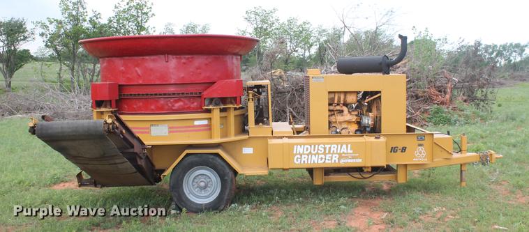 image for item DD4964 Duratech HayBuster IG-8 tub grinder