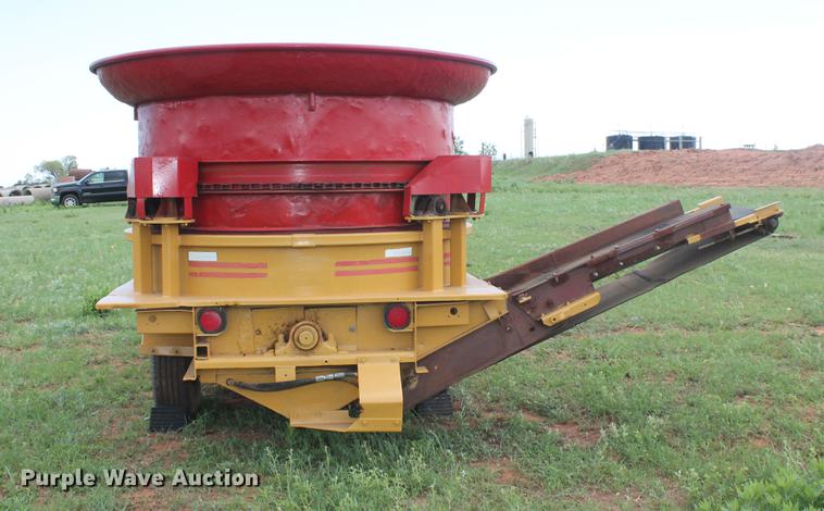 image for item DD4964 Duratech HayBuster IG-8 tub grinder