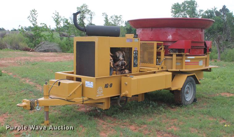 image for item DD4964 Duratech HayBuster IG-8 tub grinder