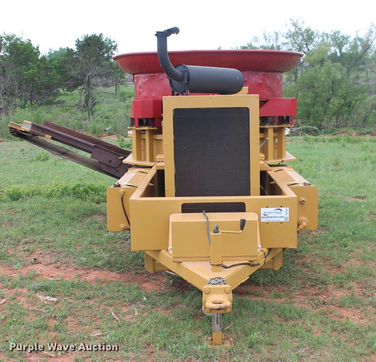 image for item DD4964 Duratech HayBuster IG-8 tub grinder