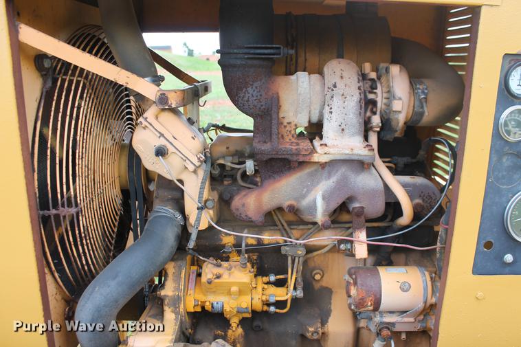 image for item DD4964 Duratech HayBuster IG-8 tub grinder