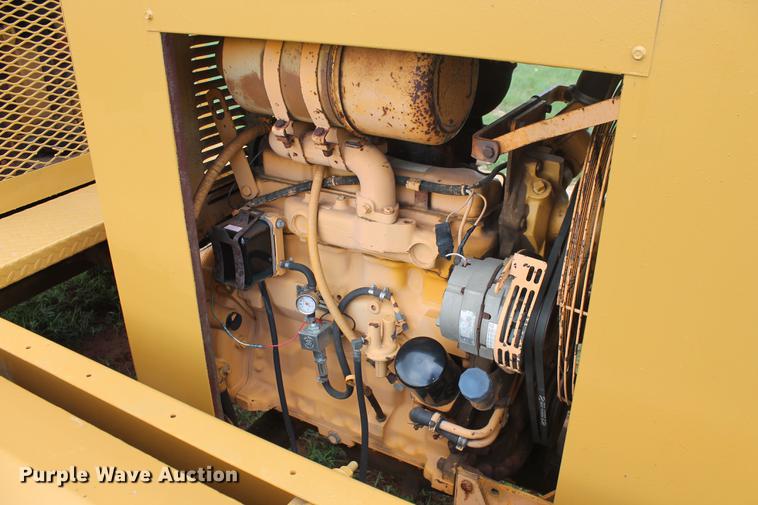 image for item DD4964 Duratech HayBuster IG-8 tub grinder