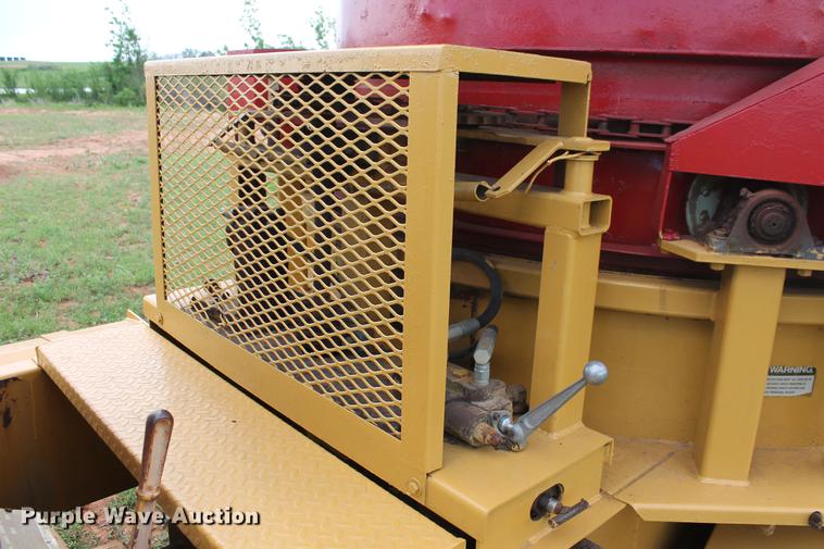 image for item DD4964 Duratech HayBuster IG-8 tub grinder