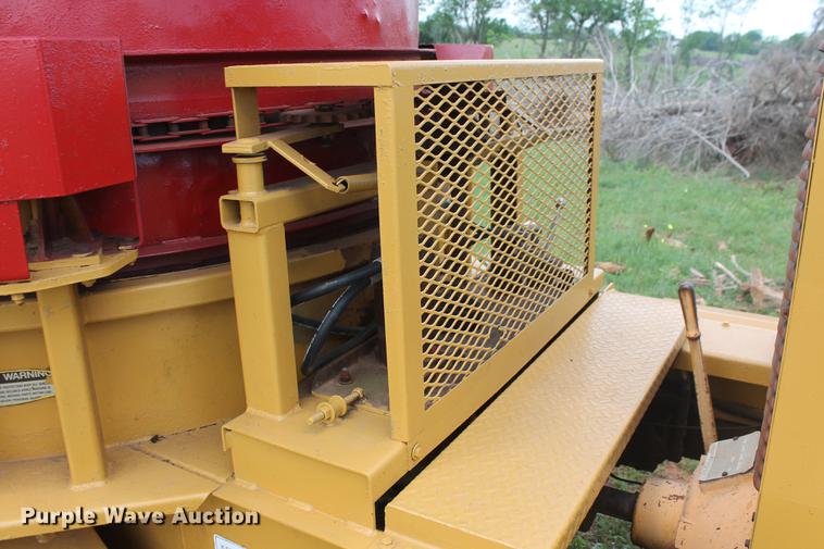 image for item DD4964 Duratech HayBuster IG-8 tub grinder