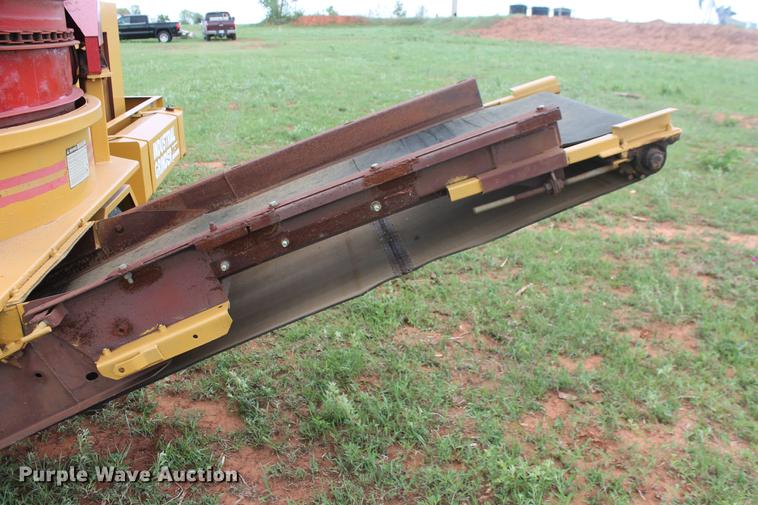 image for item DD4964 Duratech HayBuster IG-8 tub grinder