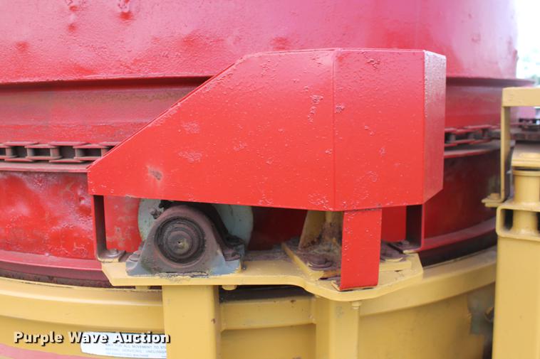 image for item DD4964 Duratech HayBuster IG-8 tub grinder