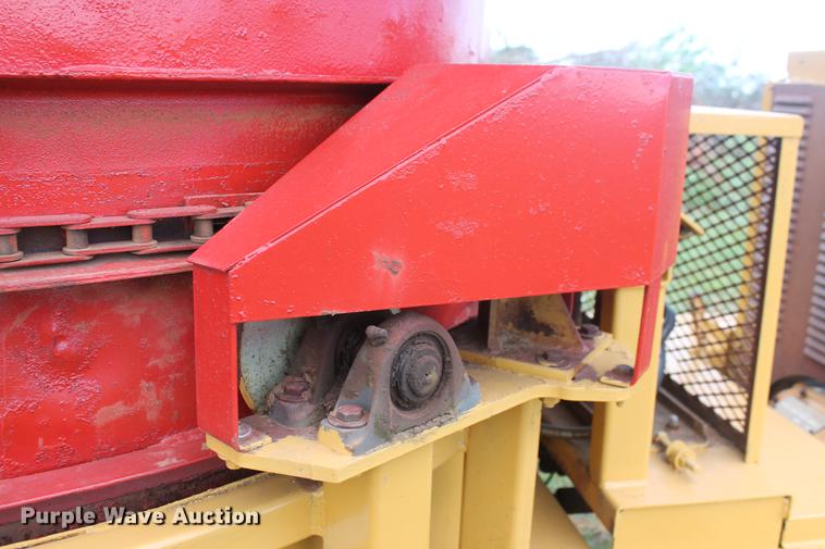 image for item DD4964 Duratech HayBuster IG-8 tub grinder