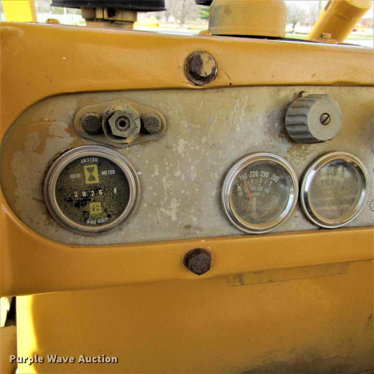 image for item DD7435 1969 Caterpillar D4D dozer