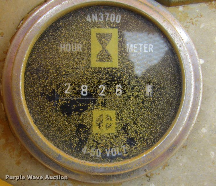 image for item DD7435 1969 Caterpillar D4D dozer