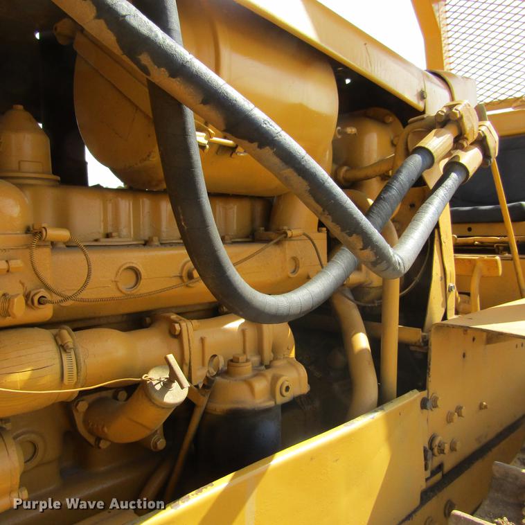image for item DD7435 1969 Caterpillar D4D dozer
