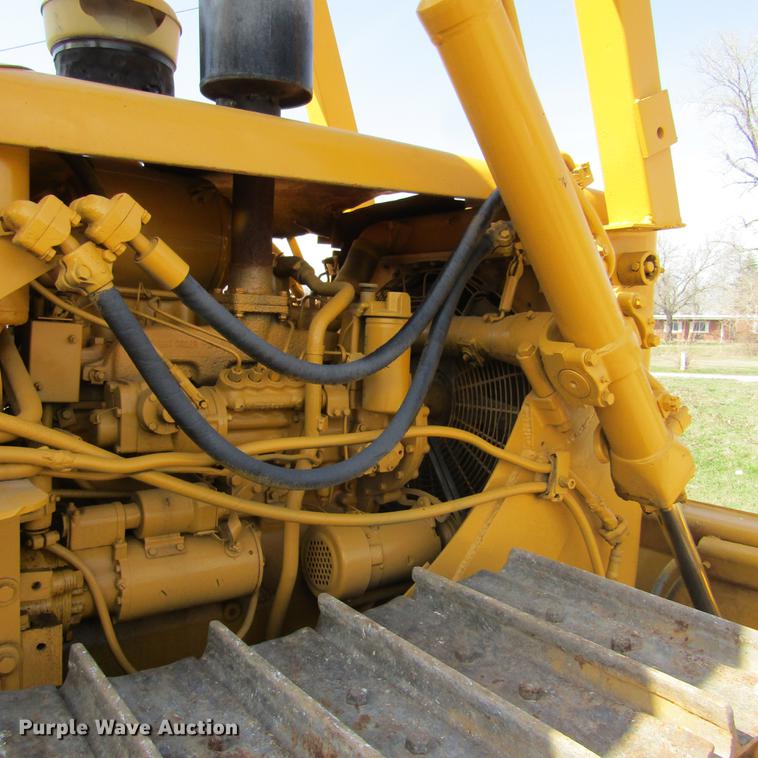 image for item DD7435 1969 Caterpillar D4D dozer