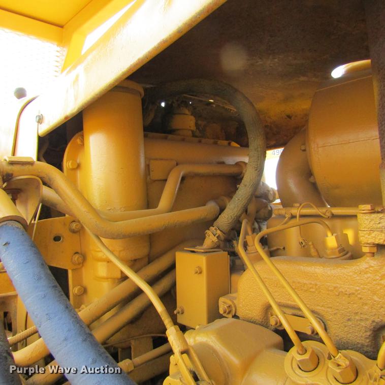 image for item DD7435 1969 Caterpillar D4D dozer