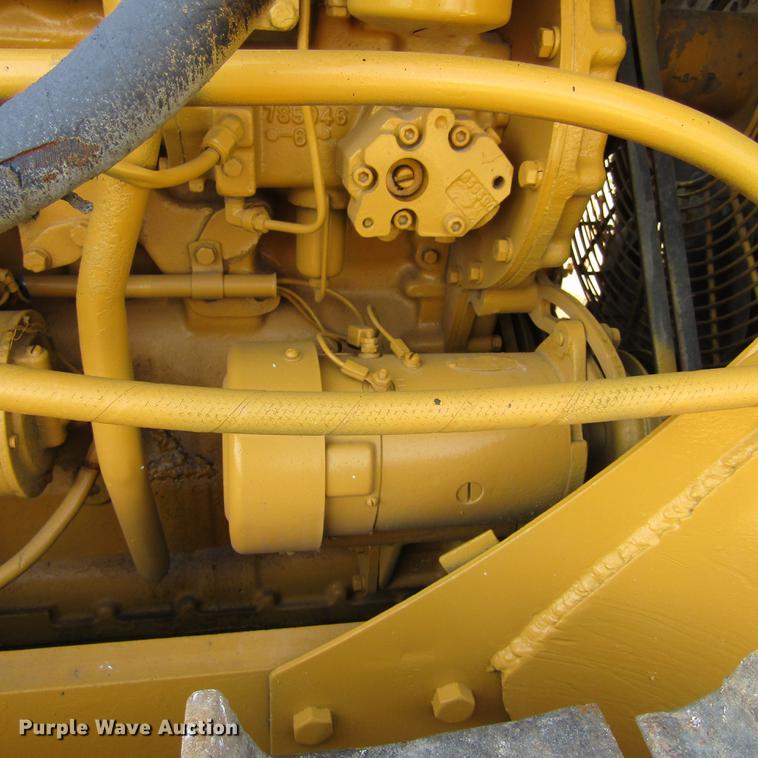 image for item DD7435 1969 Caterpillar D4D dozer