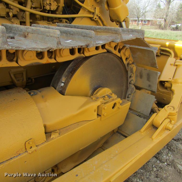 image for item DD7435 1969 Caterpillar D4D dozer