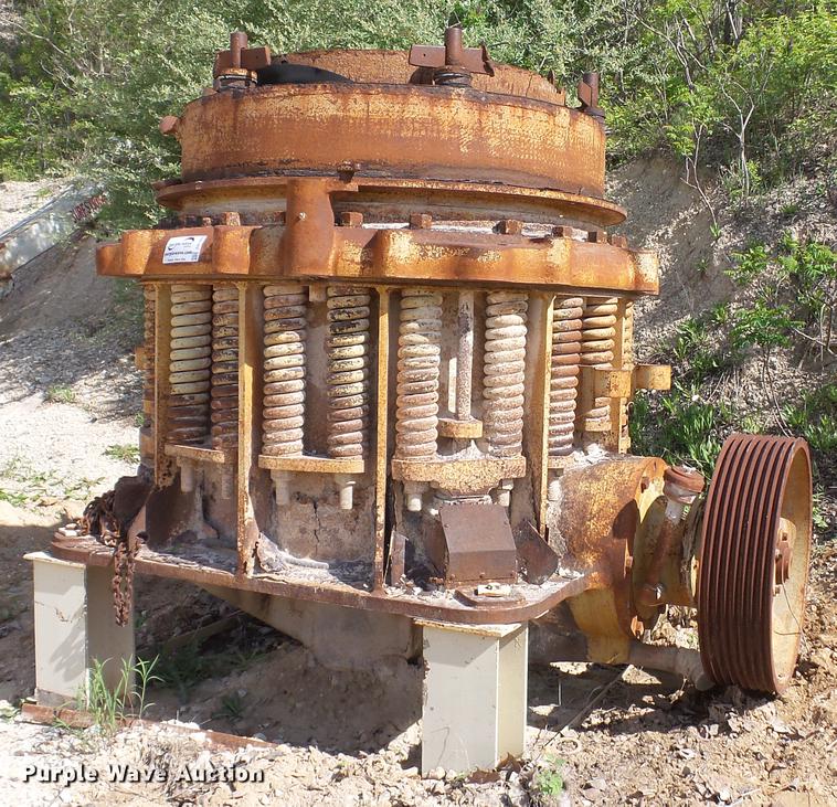 image for item DD7465 Symons 5100 cone crusher