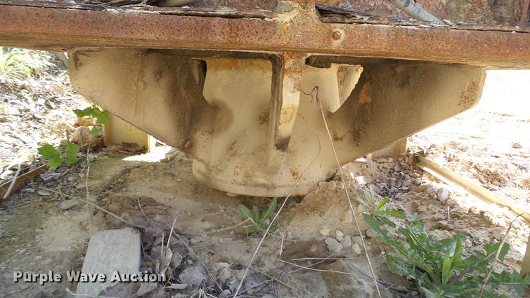 image for item DD7465 Symons 5100 cone crusher