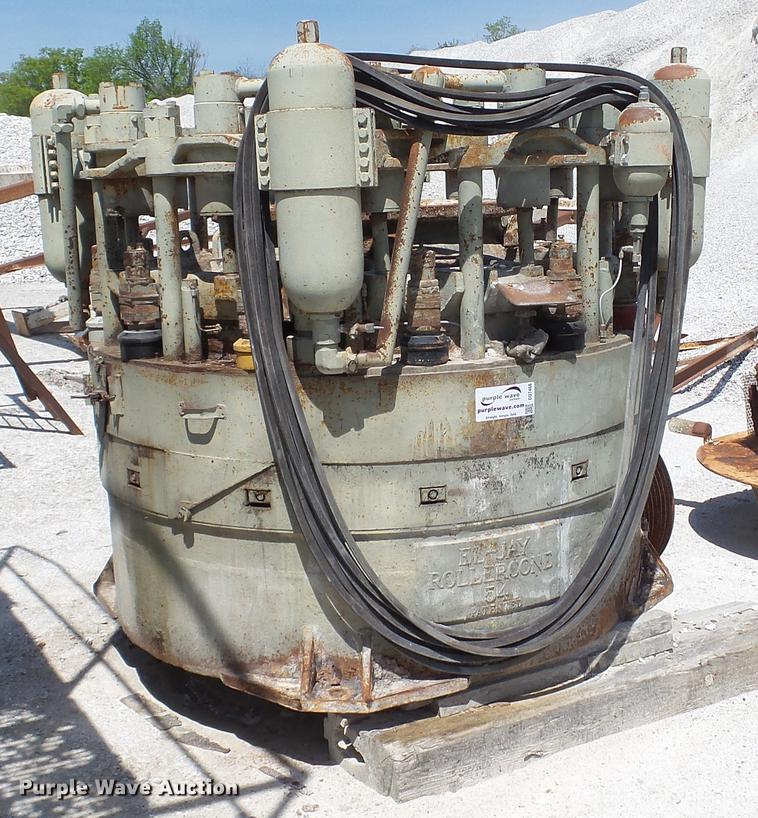 image for item DD7466 El-jay 54 roller cone crusher