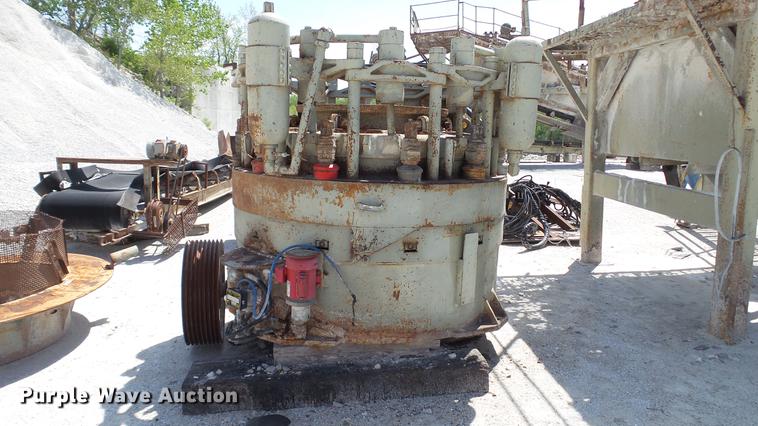 image for item DD7466 El-jay 54 roller cone crusher