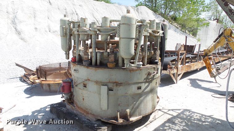 image for item DD7466 El-jay 54 roller cone crusher