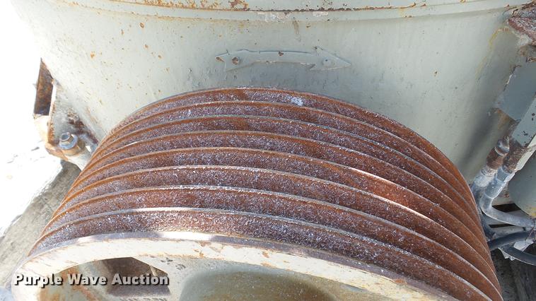 image for item DD7466 El-jay 54 roller cone crusher