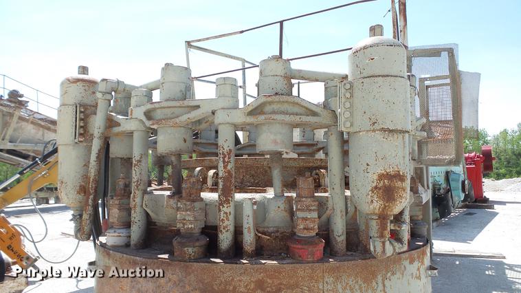 image for item DD7466 El-jay 54 roller cone crusher