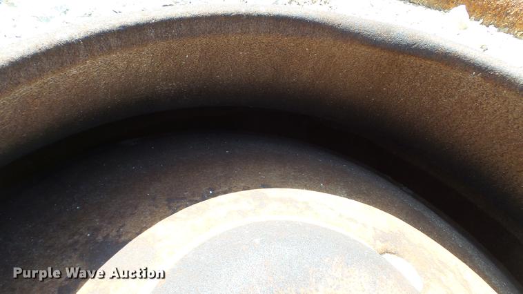 image for item DD7466 El-jay 54 roller cone crusher