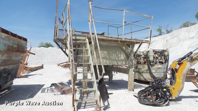 image for item DD7466 El-jay 54 roller cone crusher